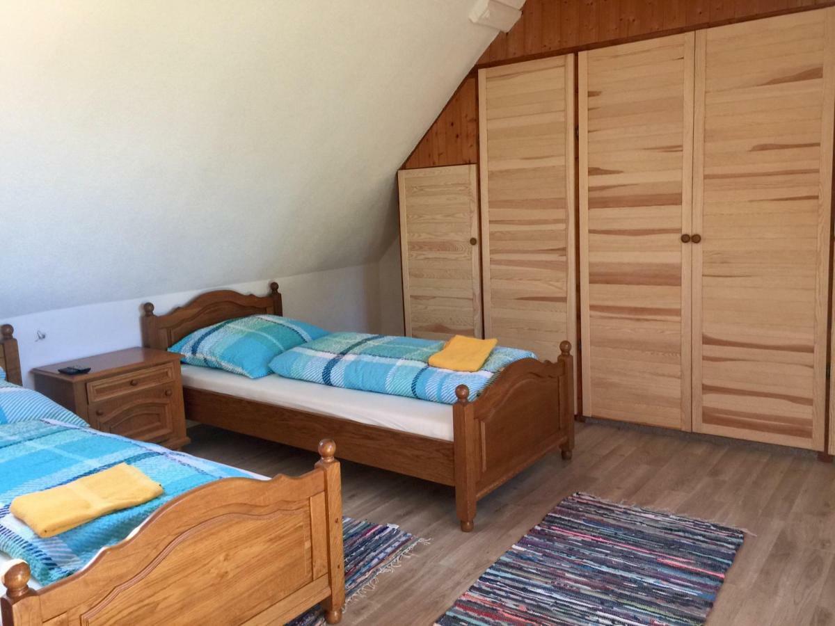 Gasthof Roessle Ochsenwang Bissingen an der Teck Esterno foto